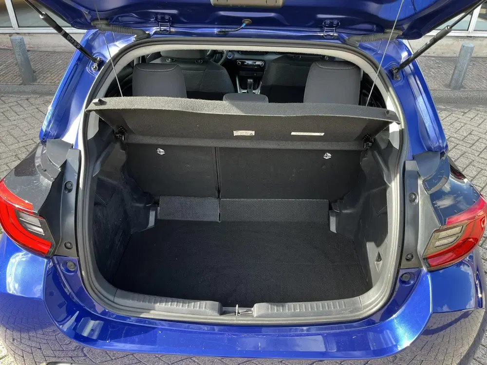 Toyota Yaris 1.5 Hybrid Dynamic uit 2023, foto 14