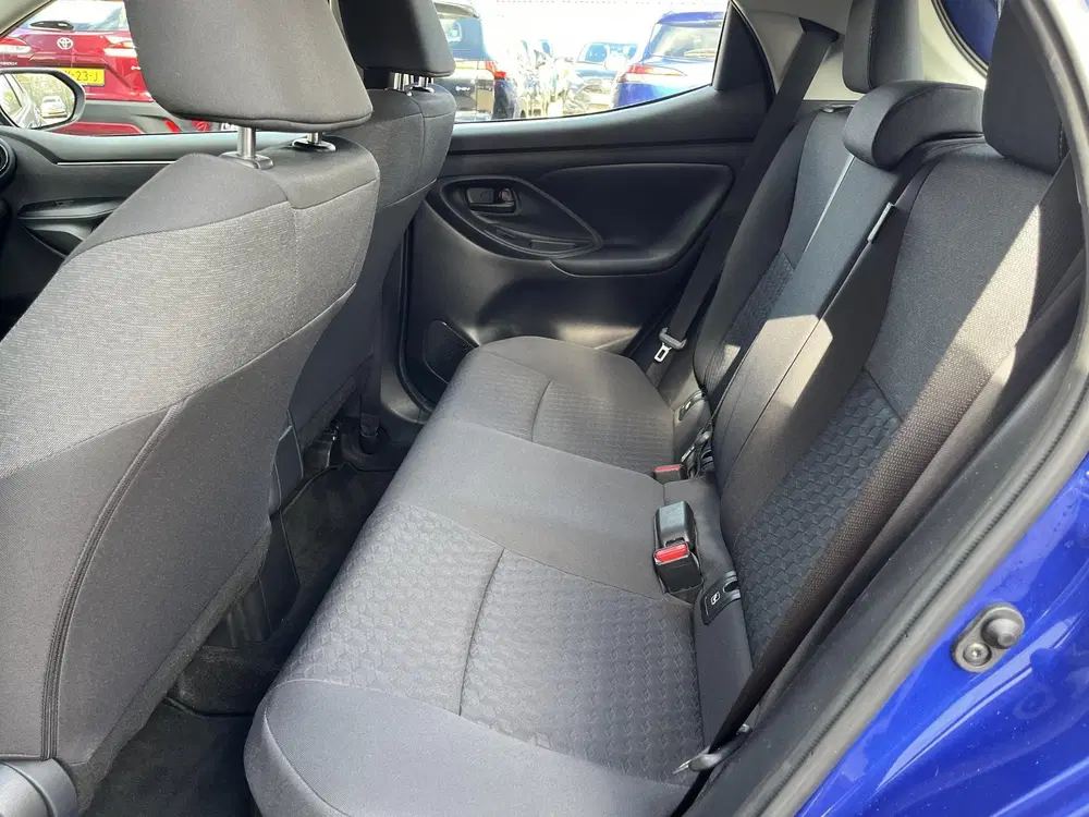 Toyota Yaris 1.5 Hybrid Dynamic uit 2023, foto 15