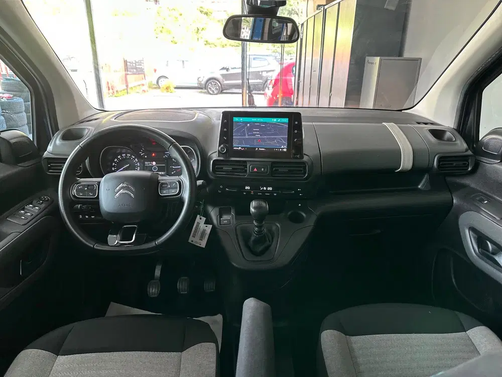 Citroën Berlingo Citroen BERLINGO 1.2 PureTech Shine uit 2019, foto 7