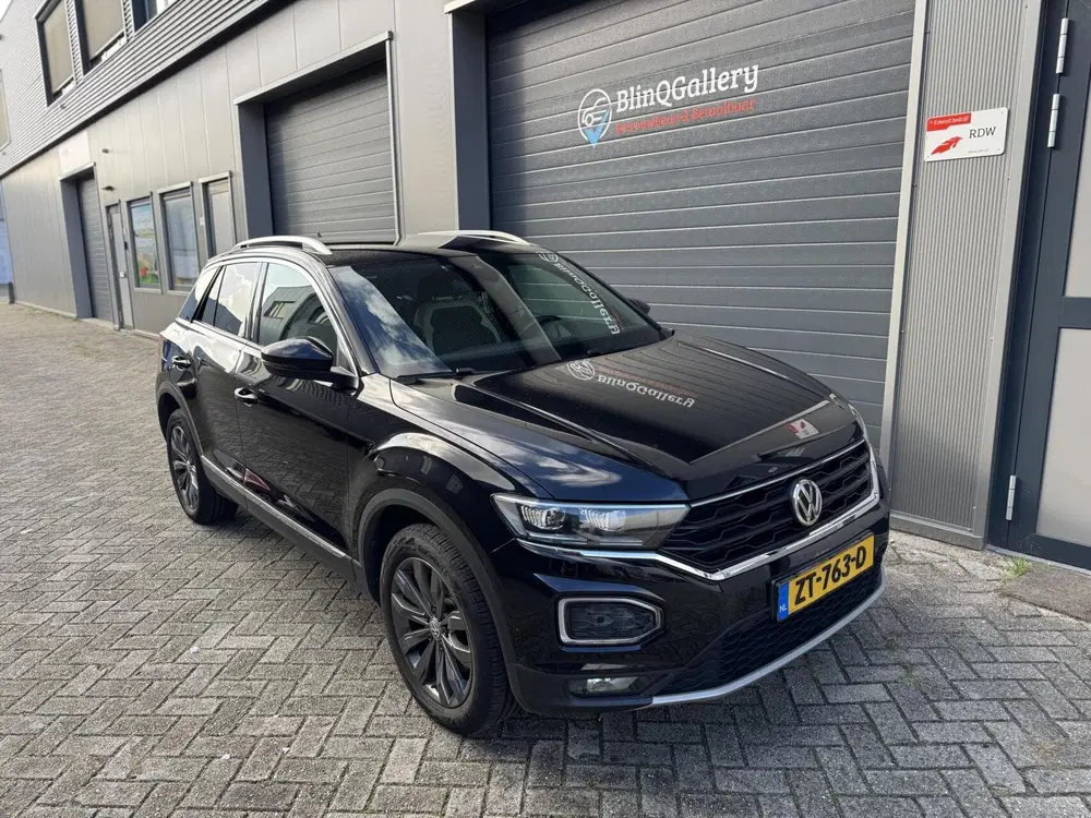 Volkswagen T-Roc 1.5 TSI Sport uit 2019, foto 4