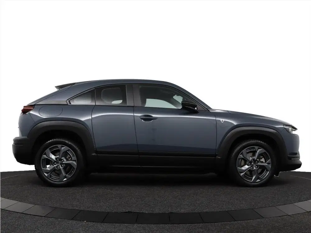 Mazda MX-30 E-SKYACTIV R-EV EXCLUSIVE-LINE AUTOMAAT EC uit 2024, foto 6