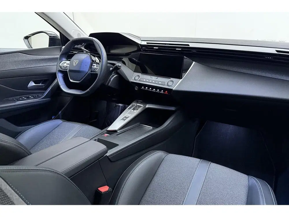 Peugeot 408 1.2 Hybrid 145 e-DCS6 Allure uit 2025, foto 14