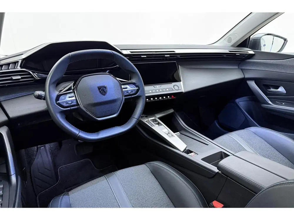 Peugeot 408 1.2 Hybrid 145 e-DCS6 Allure uit 2025, foto 15