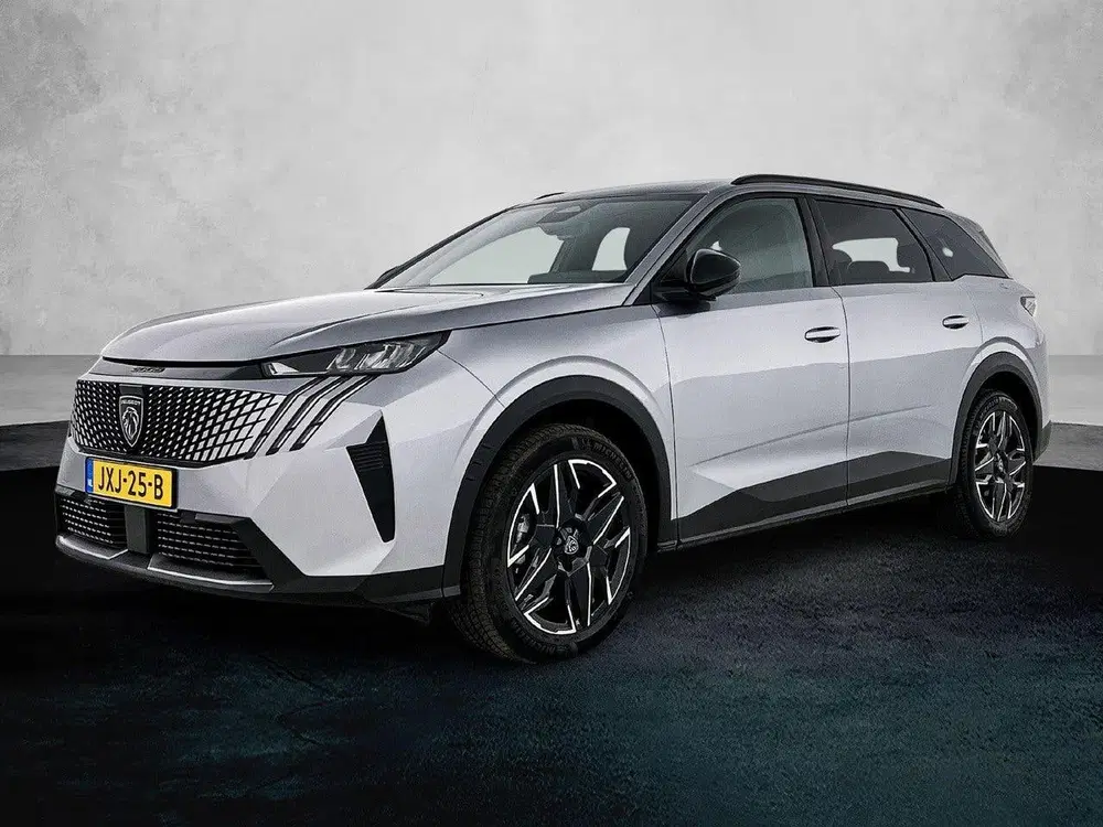 Peugeot 5008 145pk Allure Hybrid uit 2025