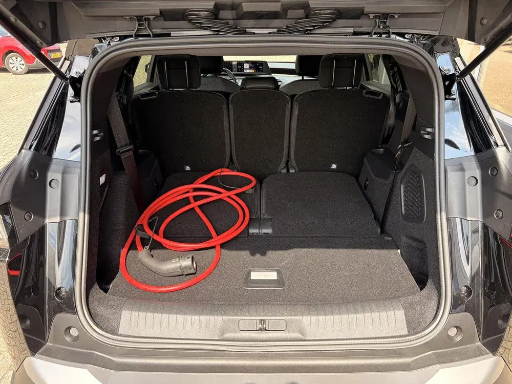 Peugeot 5008 Allure 73 kWh 7-zits Navigatie uit 2026, foto 12