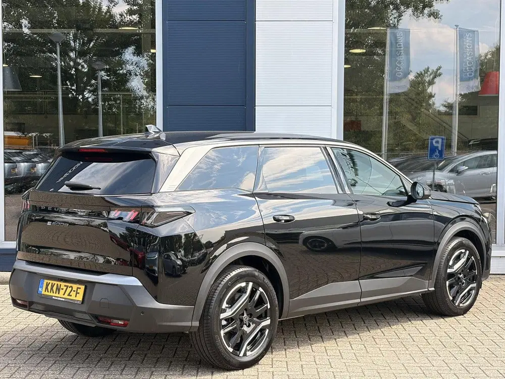 Peugeot 5008 Allure 73 kWh 7-zits Navigatie uit 2026, foto 3