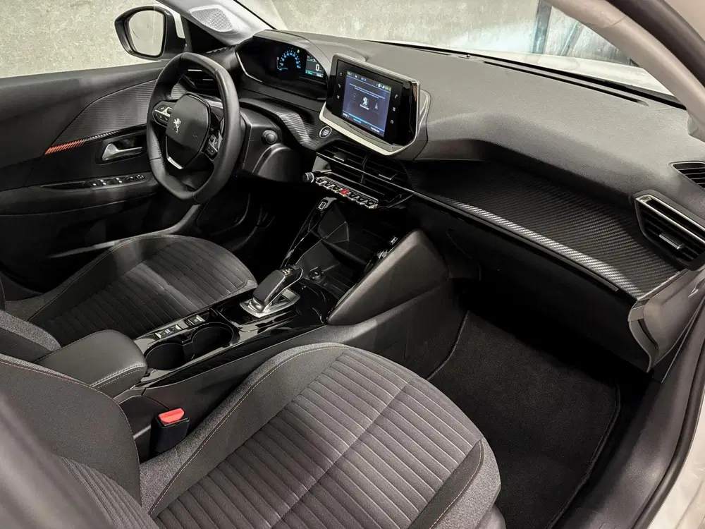 Peugeot 208 EV Active Pack 50 kWh uit 2021, foto 3