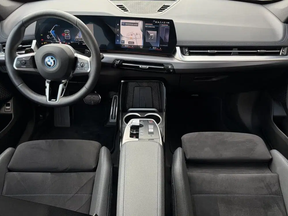 BMW X1 xDrive25e M-sport uit 2023, foto 4