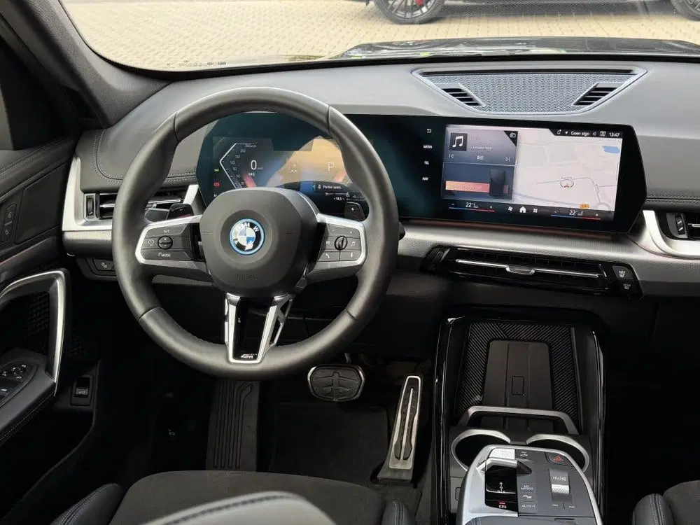 BMW X1 xDrive25e M-sport uit 2025, foto 15