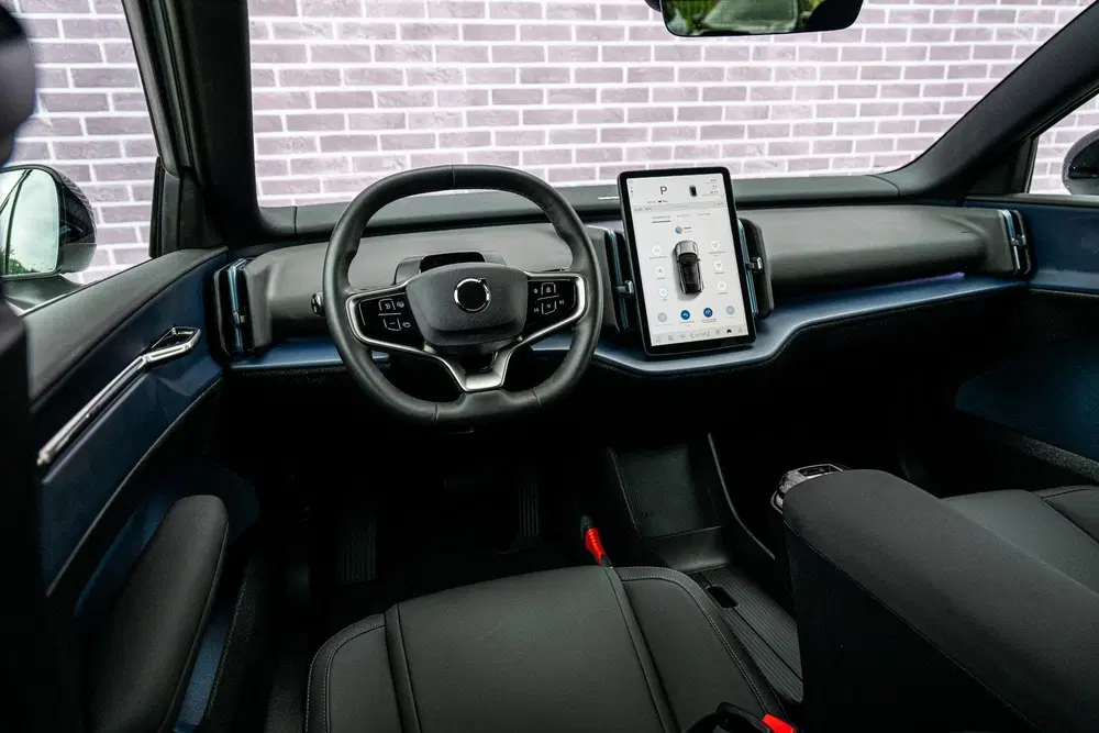 Volvo EX30 Single Motor Extended Range 69 kWh Plus uit 2024, foto 10