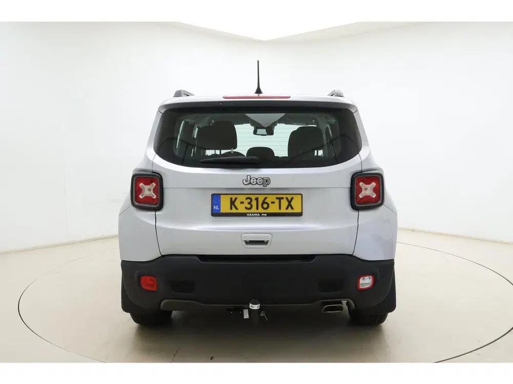 Jeep Renegade 1.3T DDCT Limited Automaat uit 2021, foto 11