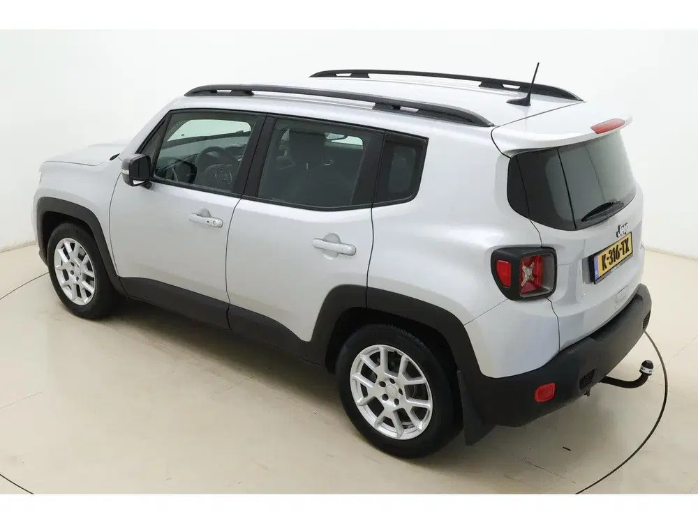 Jeep Renegade 1.3T DDCT Limited Automaat uit 2021, foto 4