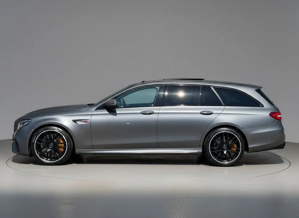 Mercedes-Benz E-Klasse BRABUS 700 uit 2019, foto 10