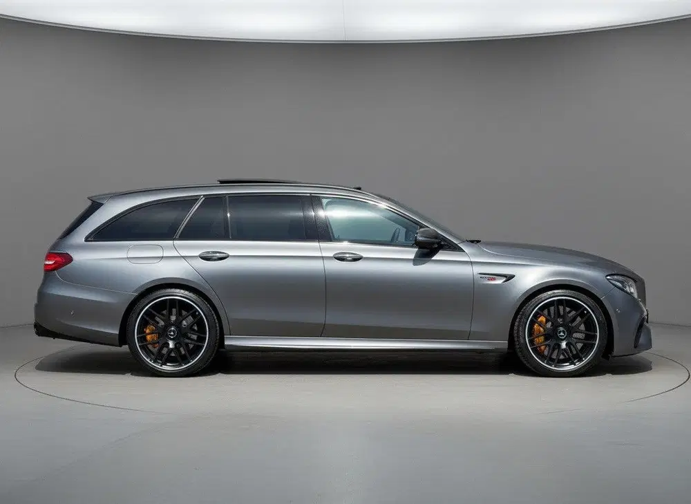Mercedes-Benz E-Klasse BRABUS 700 uit 2019, foto 9
