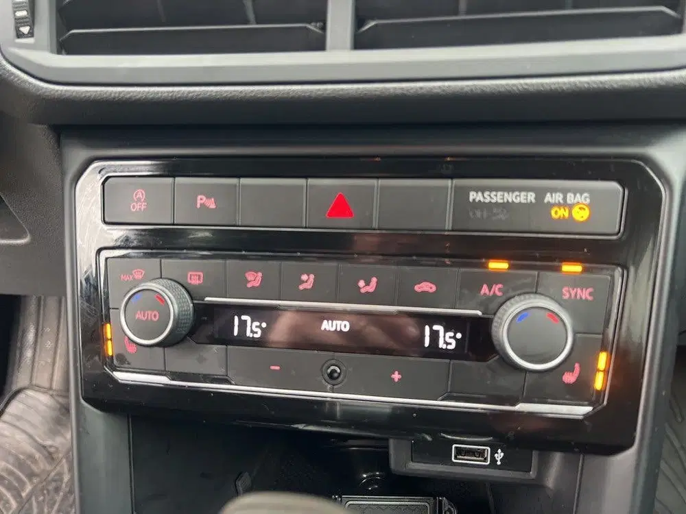 Volkswagen T-Cross 1.0 TSI Style Dsg uit 2019, foto 11