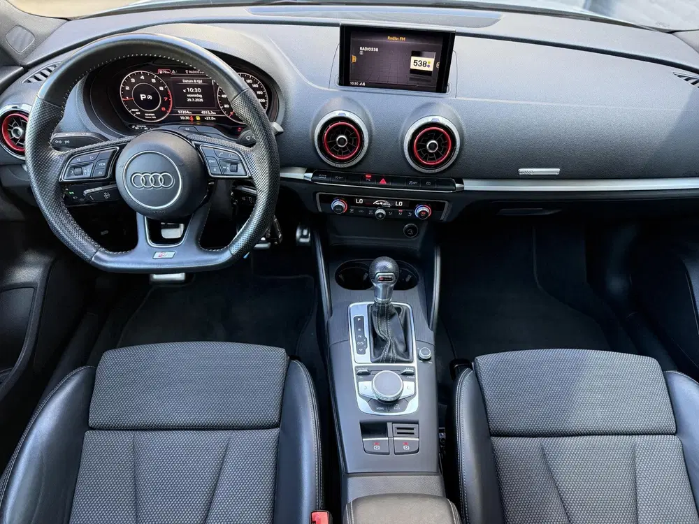 Audi A3 30 TFSI Sport S Line Edition l Trekhaak l uit 2019, foto 3