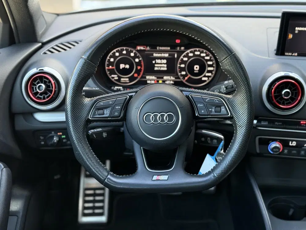 Audi A3 30 TFSI Sport S Line Edition l Trekhaak l uit 2019, foto 4