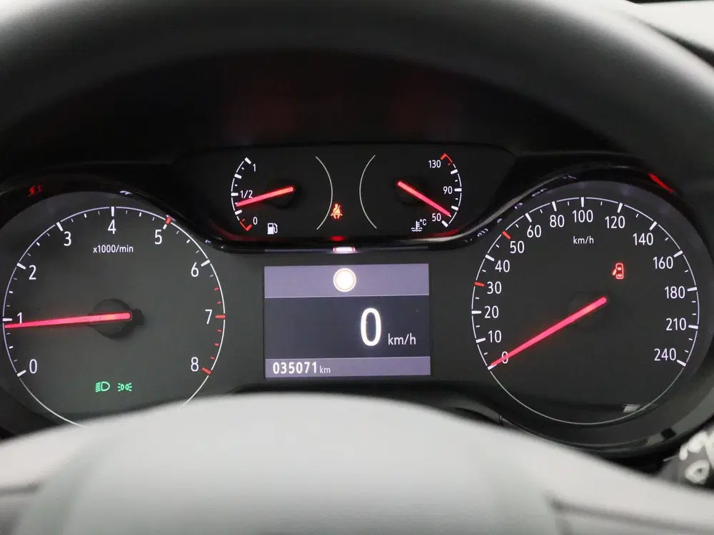 Opel Corsa 1.2 Edition uit 2022, foto 8