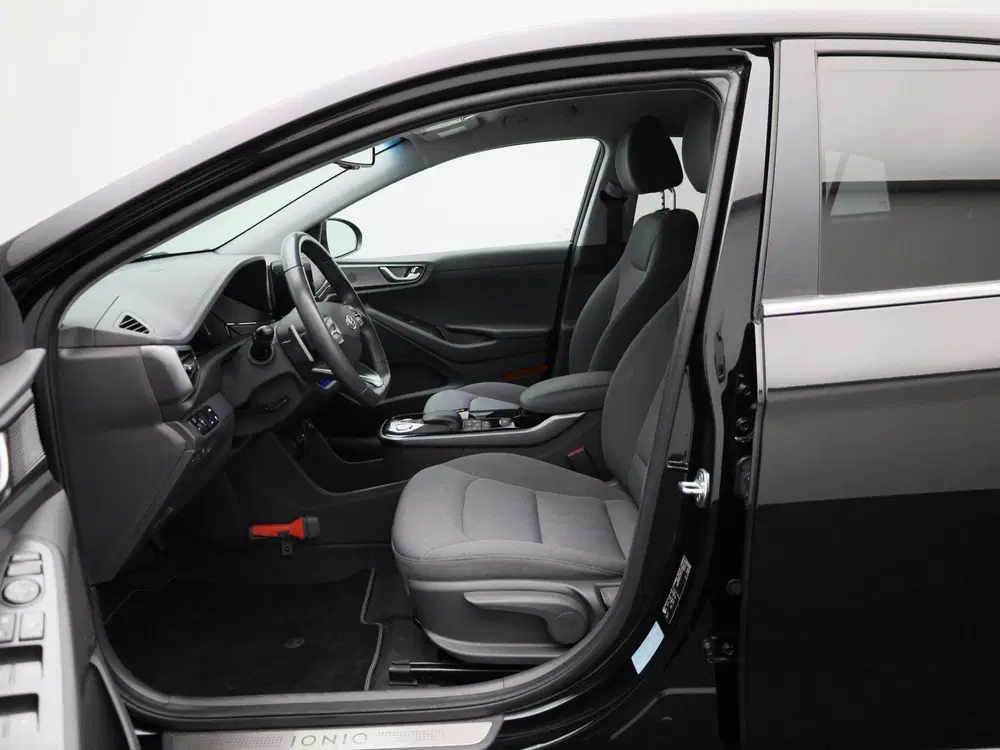 Hyundai IONIQ Comfort EV 38 kWh uit 2021, foto 9