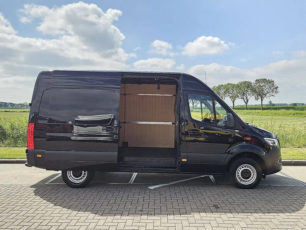 Mercedes-Benz Sprinter 317 l2h2 led mbux10 uit 2024, foto 14