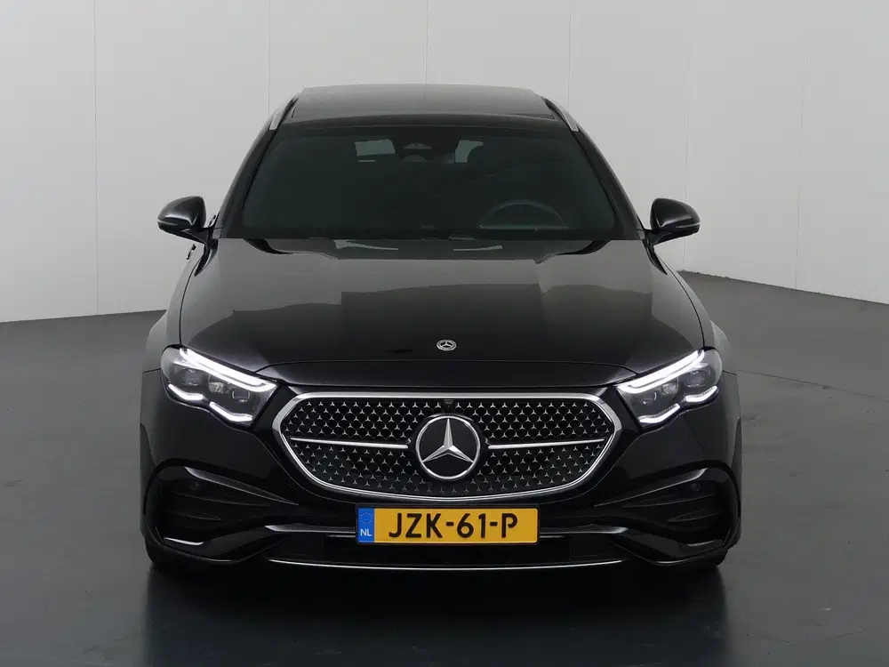 Mercedes-Benz E-Klasse 300e Sport Edition uit 2026, foto 3