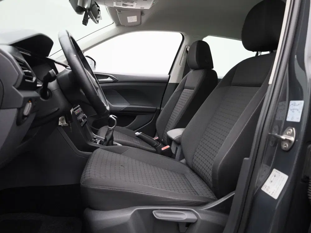 Volkswagen T-Cross 1.0 TSI Life uit 2021, foto 11