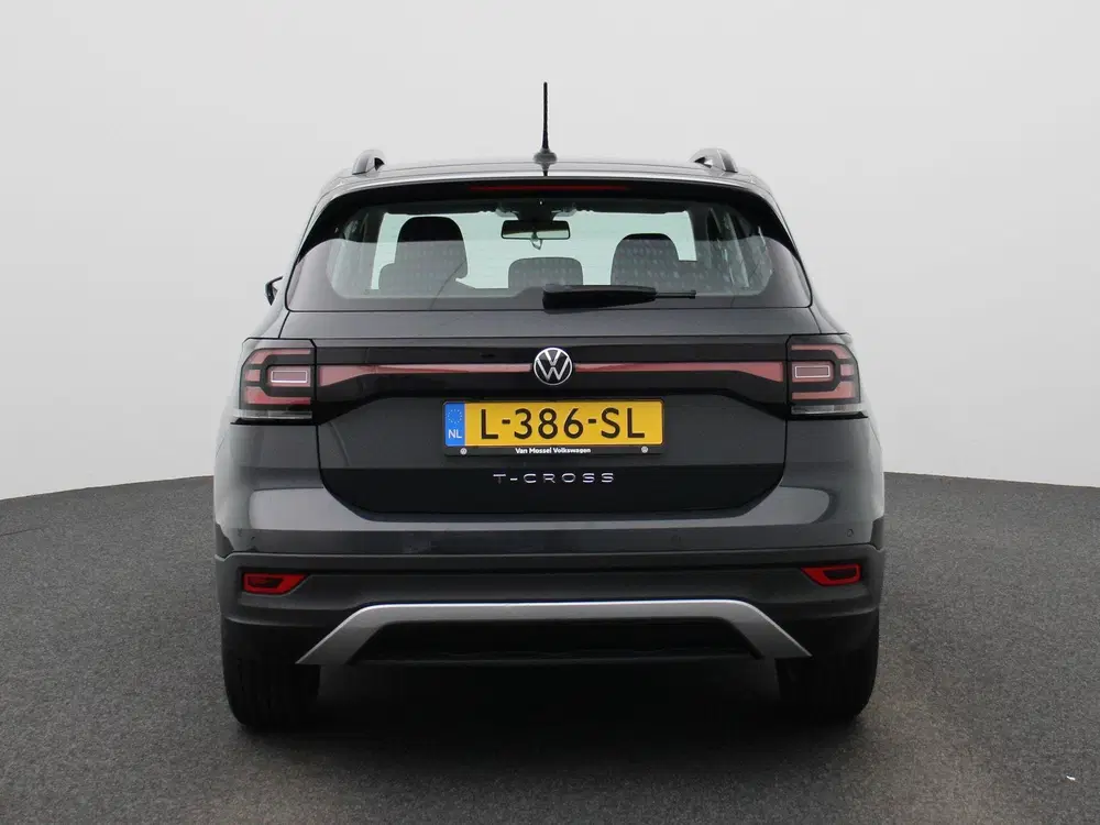 Volkswagen T-Cross 1.0 TSI Life uit 2021, foto 5