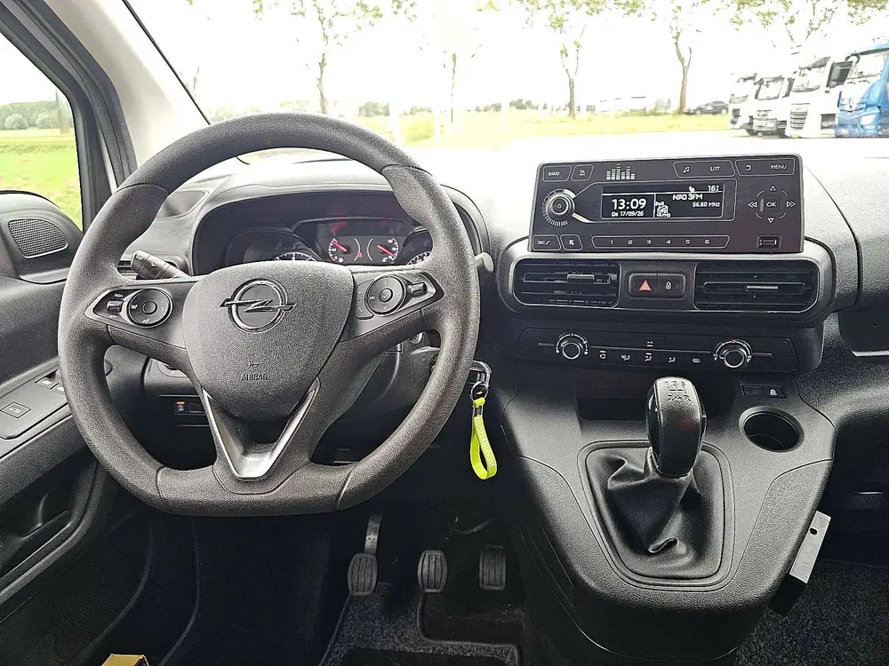 Opel Combo 1.5 L2 2xZijdeur NAP Airco 102Pk Trekhaak uit 2021, foto 8