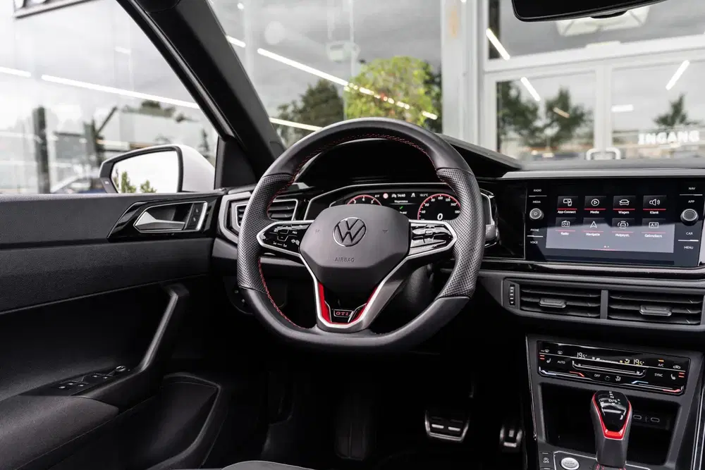 Volkswagen Polo 2.0 TSI GTI Pano DSG Pano Camera uit 2022, foto 15