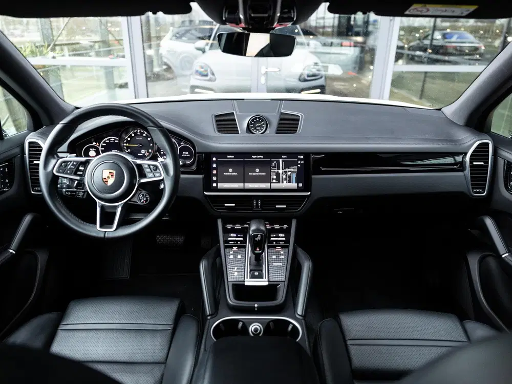 Porsche Cayenne 3.0 E-Hybrid Platinum Edition uit 2021, foto 13