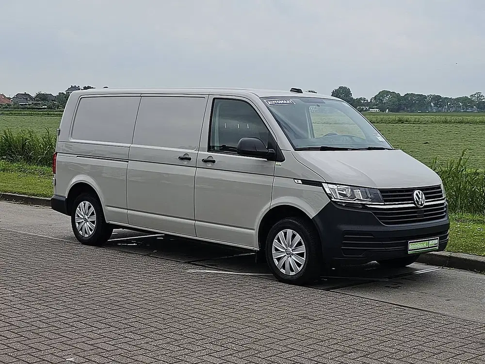 Volkswagen Transporter 2.0 TDI L2H1 150Pk Automaat T6.1 Acht uit 2024, foto 5