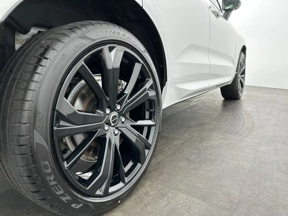 Volvo XC60 T6 398PK Recharge Ultra Black Edition uit 2025, foto 11