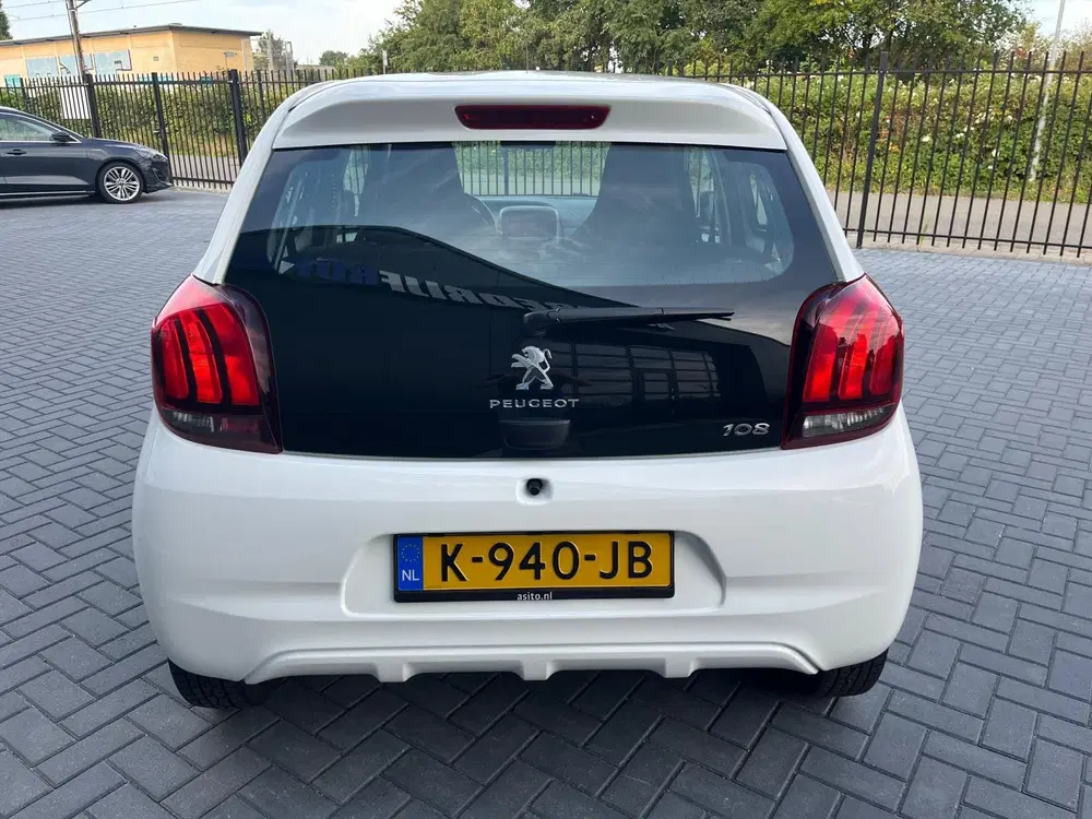 Peugeot 108 1.0 e-VTi Active NLAuto uit 2021, foto 6