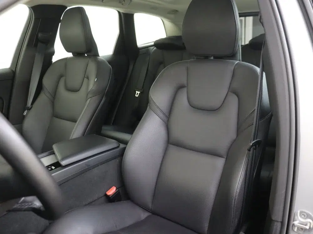 Volvo XC60 T8 AWD Ultimate Bright uit 2023, foto 13