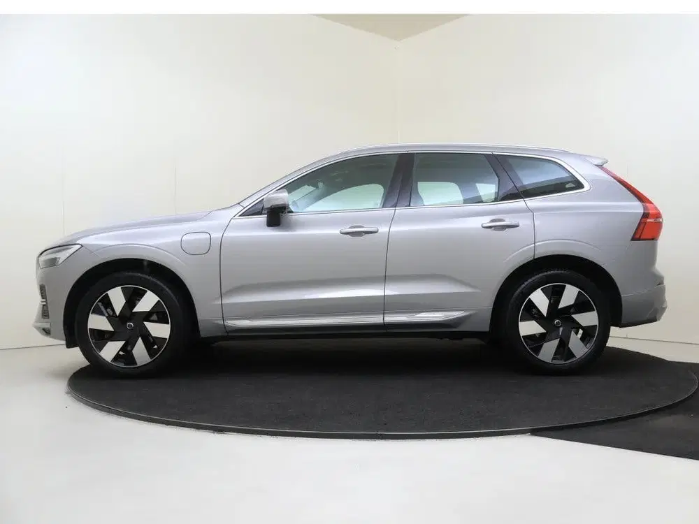 Volvo XC60 T8 AWD Ultimate Bright uit 2023, foto 2