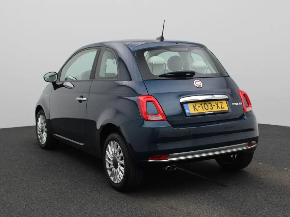 Fiat 500 1.0 Hybrid Lounge uit 2021, foto 2