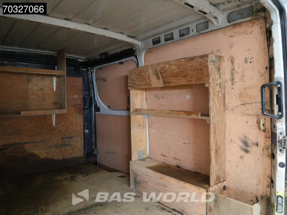 Iveco Daily 3.0L Automaat L1H1 180PK L1 Kompakt Cruise uit 2019, foto 10