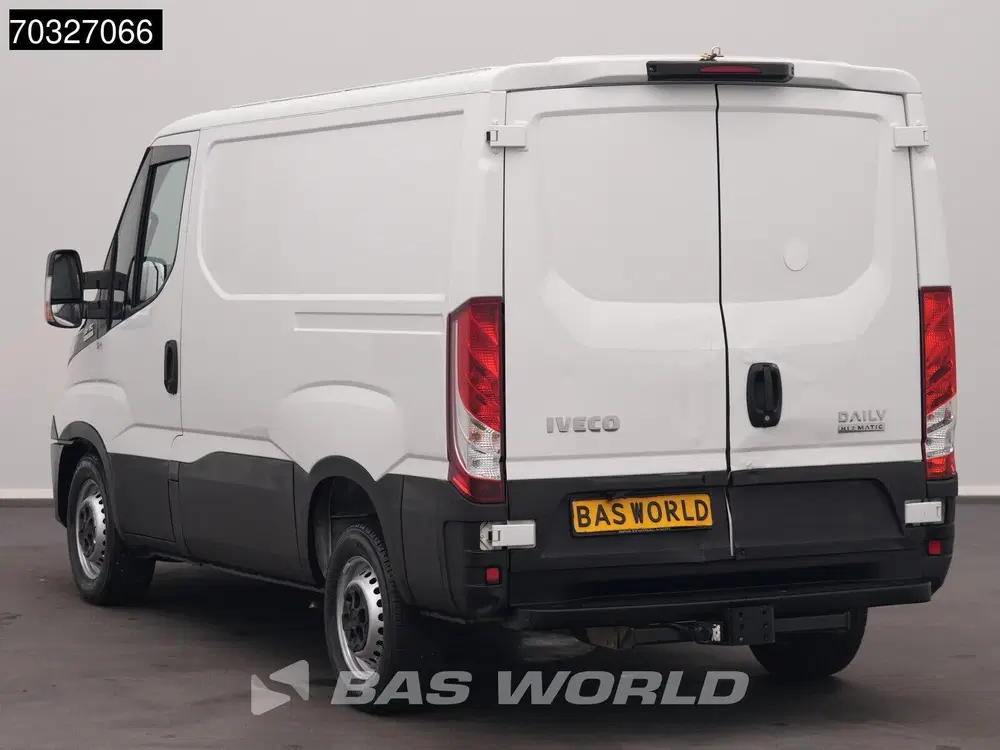 Iveco Daily 3.0L Automaat L1H1 180PK L1 Kompakt Cruise uit 2019, foto 6