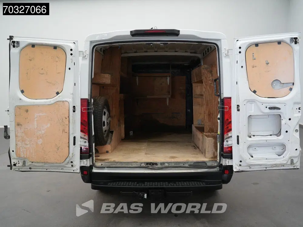 Iveco Daily 3.0L Automaat L1H1 180PK L1 Kompakt Cruise uit 2019, foto 7