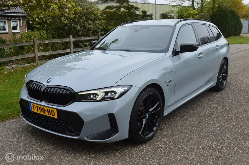 BMW 3-serie 320e G21 LCI Facelift 6 uit 2023, foto 10
