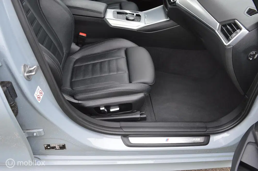 BMW 3-serie 320e G21 LCI Facelift 6 uit 2023, foto 15