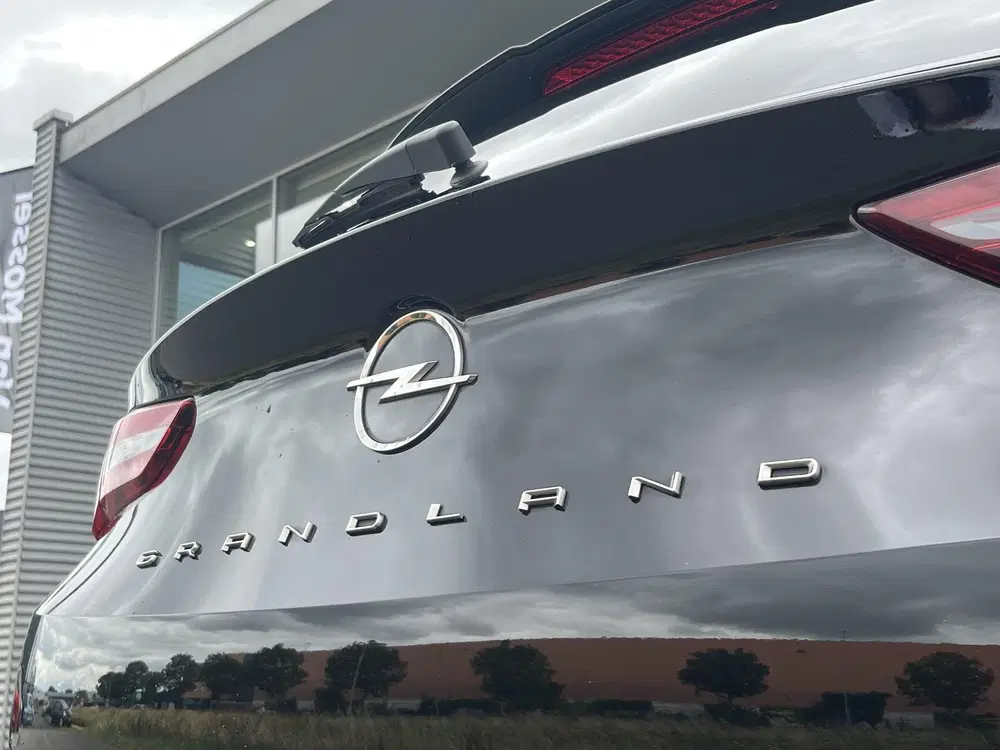 Opel Grandland 1.2 Turbo Business Elegance uit 2022, foto 15