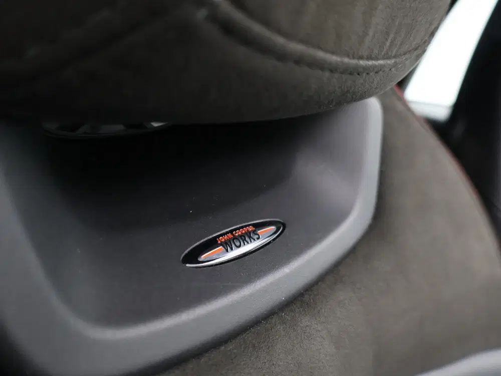 Mini Cabrio 2.0 JCW JOHN COOPER WORKS 231 PK REBEL GRE uit 2019, foto 9