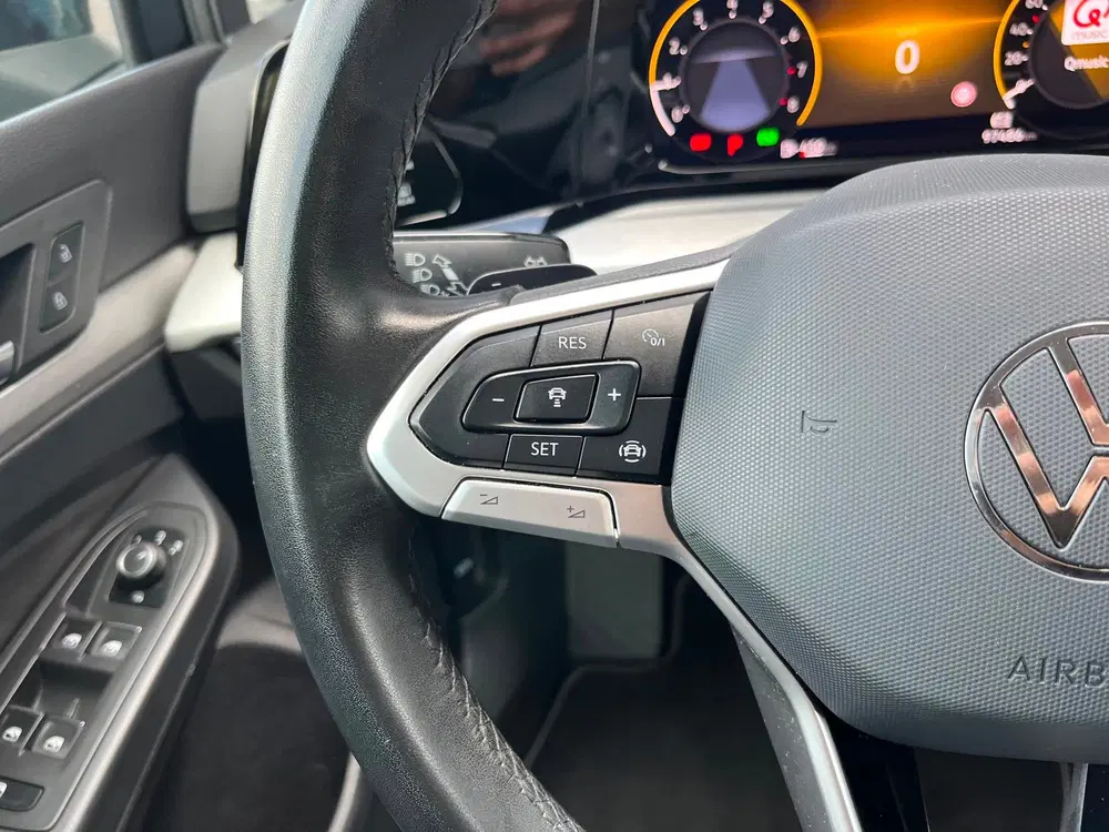 Volkswagen Golf 1.5 eTSI Life Business NLAuto uit 2023, foto 14