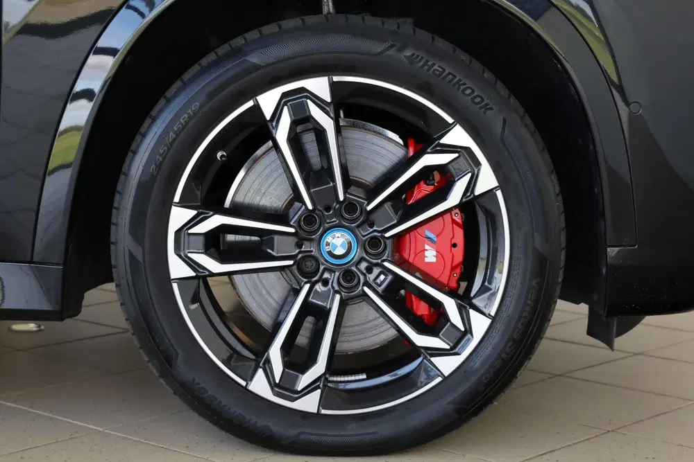 BMW X1 xDrive25e uit 2024, foto 6