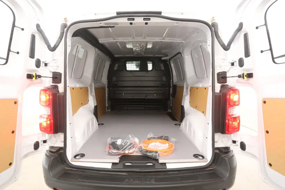Opel Vivaro Toyota ProAce 75 kWh Long Range L2H1 uit 2025, foto 3