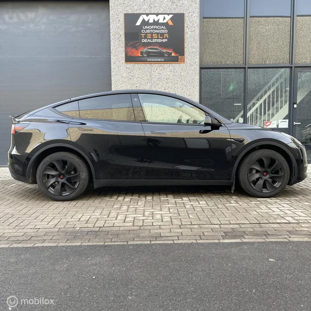 Tesla Model Y Long Range RWD +MMX PACK+IAP+HW4+WRAP+SOH9 uit 2024, foto 2