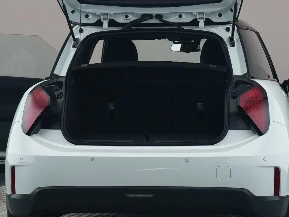 Mini Hatchback Cooper SE uit 2026, foto 14