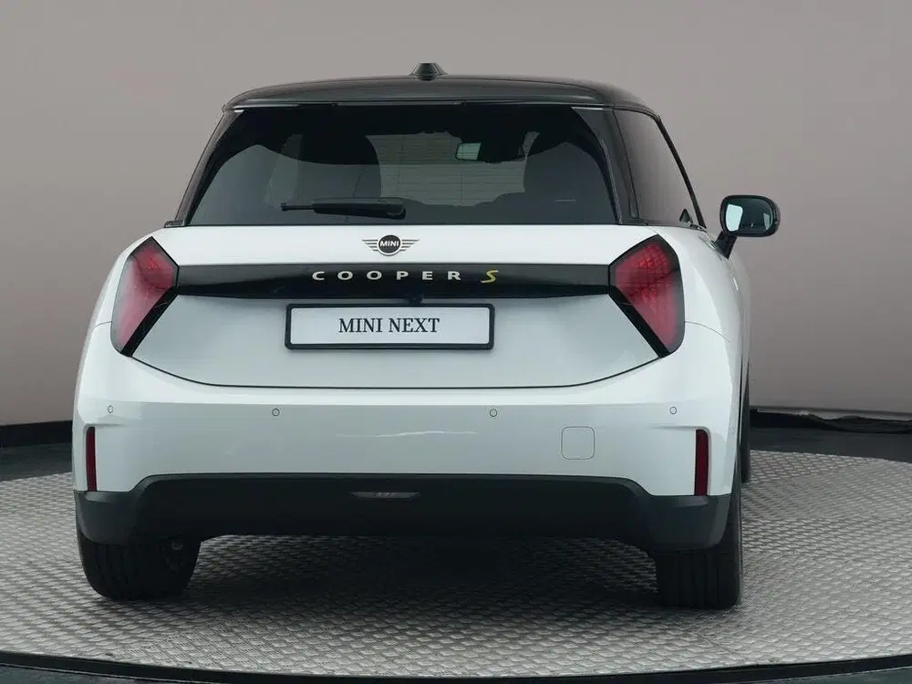 Mini Hatchback Cooper SE uit 2026, foto 15