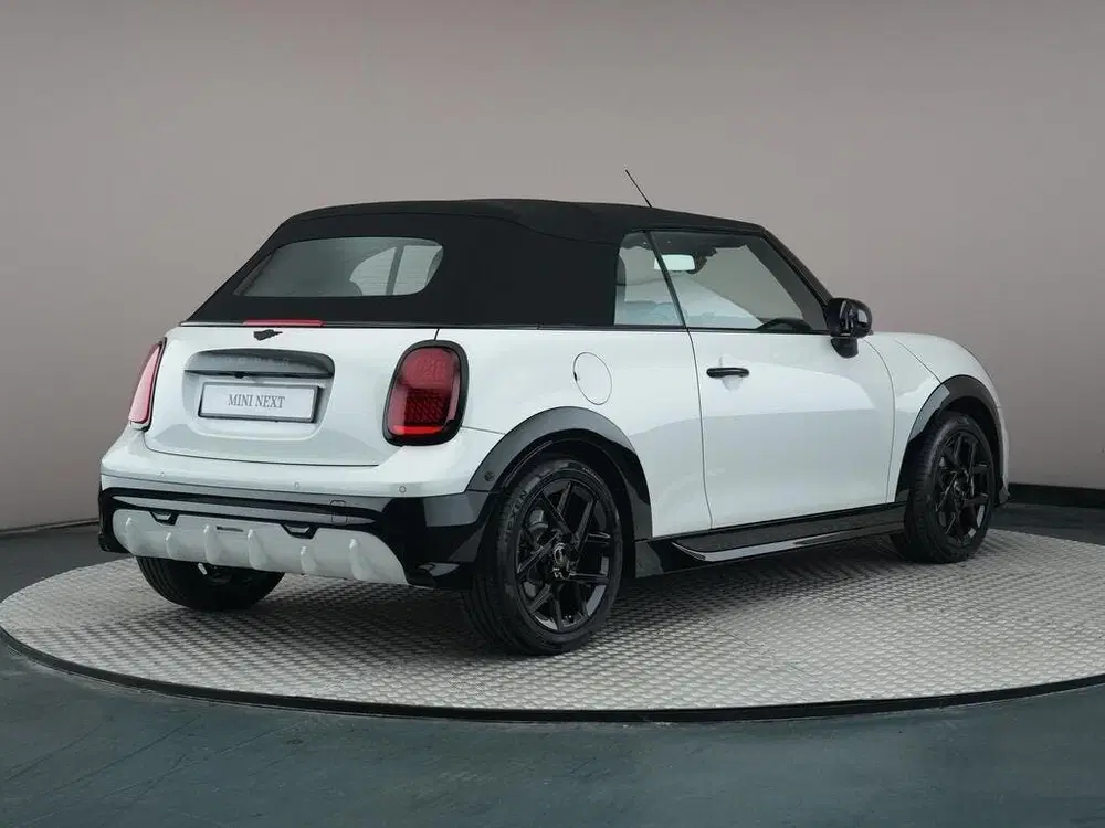Mini Cabrio Cooper C Automaat uit 2026, foto 12